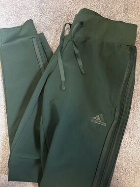 Adidas Women’s Joggers Size XS